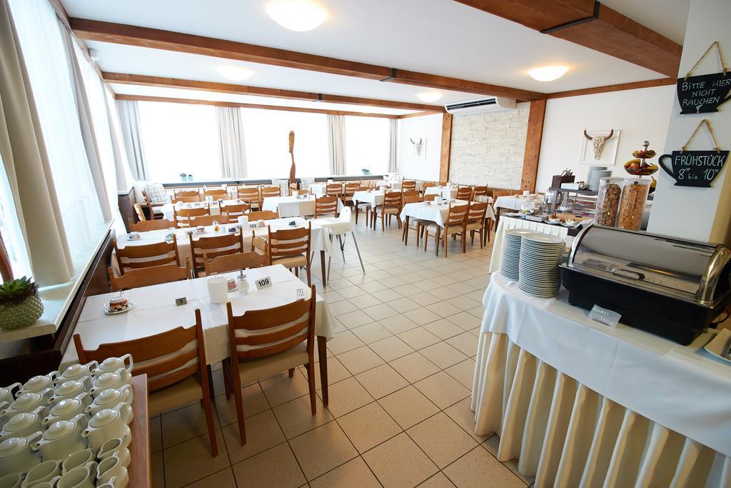 Hotel & Restaurant Seehof Podersdorf am See Exterior foto
