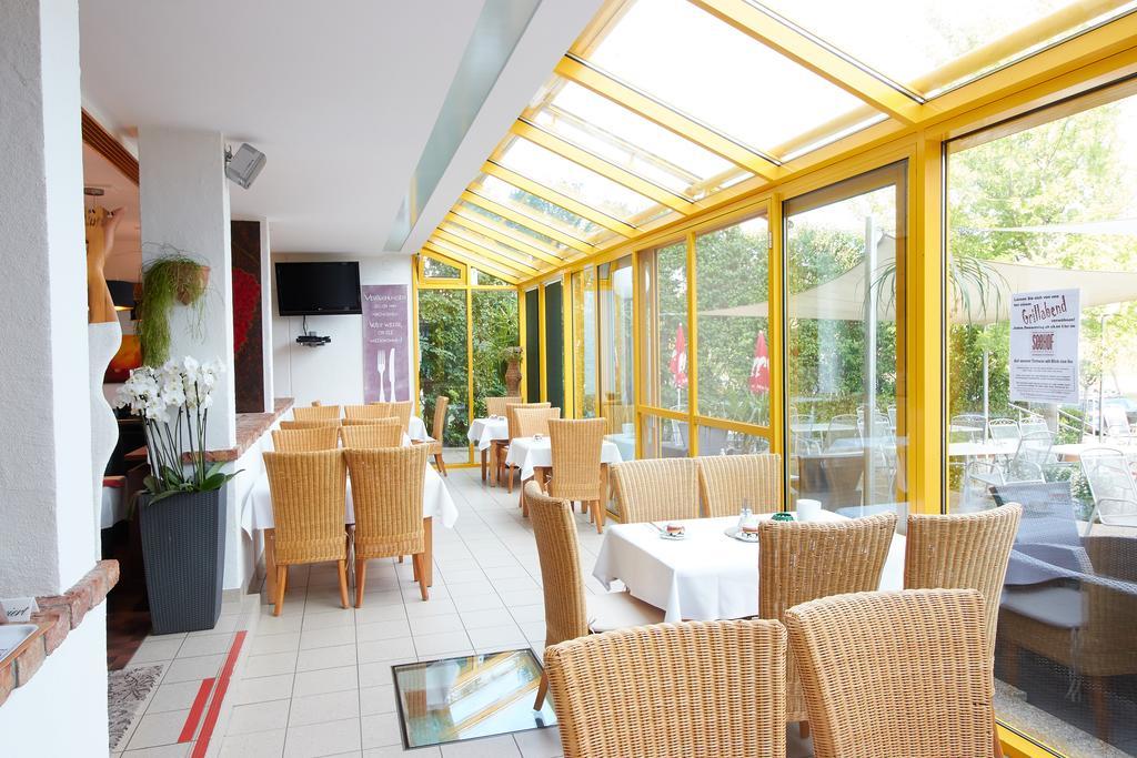 Hotel & Restaurant Seehof Podersdorf am See Exterior foto
