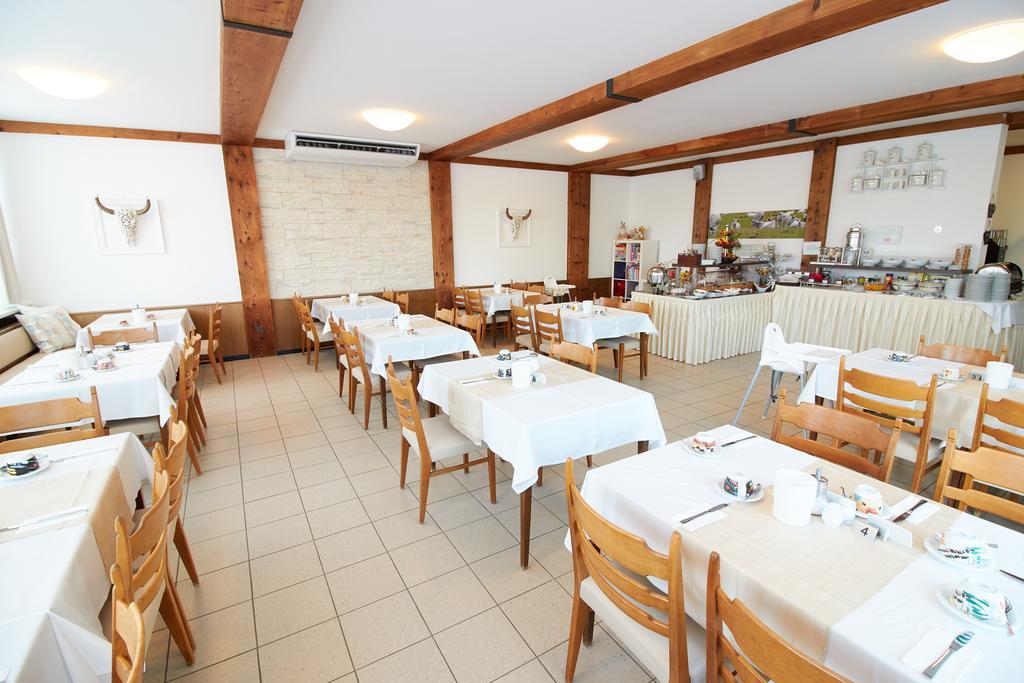 Hotel & Restaurant Seehof Podersdorf am See Exterior foto